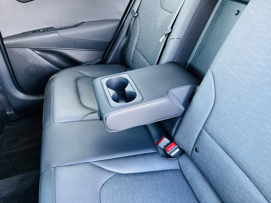 2025 Kia Niro SX HEV-64