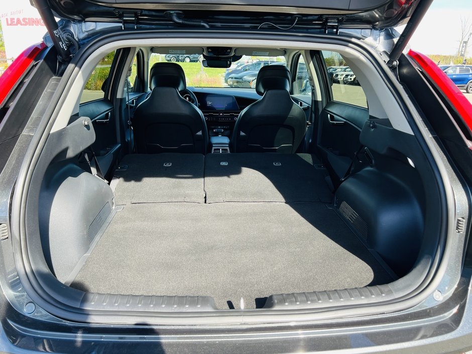 2025 Kia Niro SX HEV-66