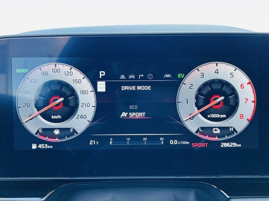 2025 Kia Niro SX HEV-18