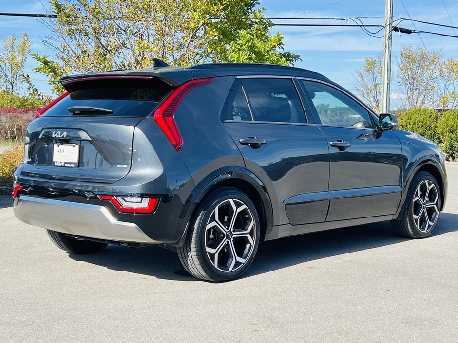 2025 Kia Niro SX HEV-2