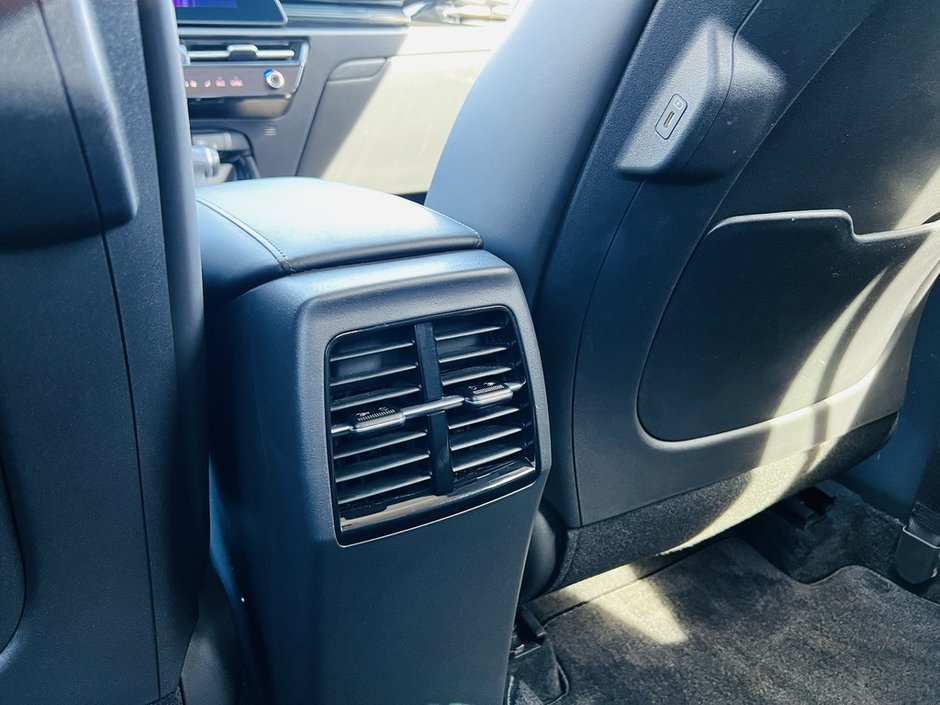 2025 Kia Niro SX HEV-63