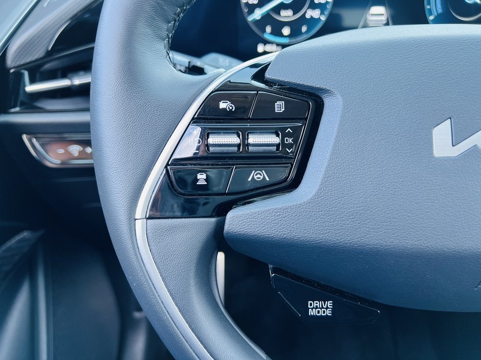 2025 Kia Niro SX HEV-15