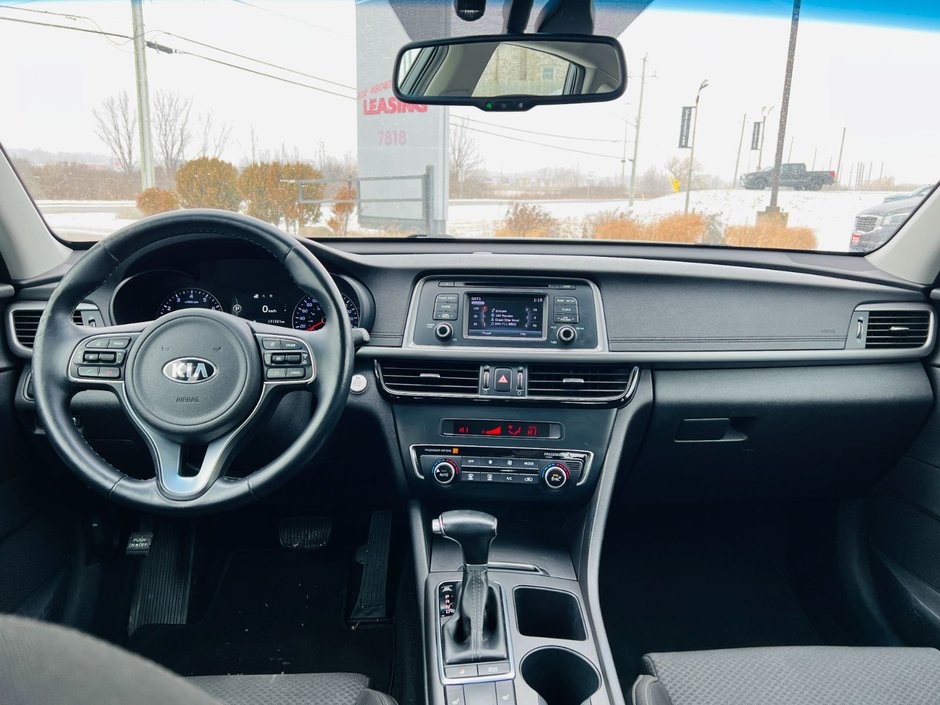 Kia Optima LX ECO Turbo 2016-9