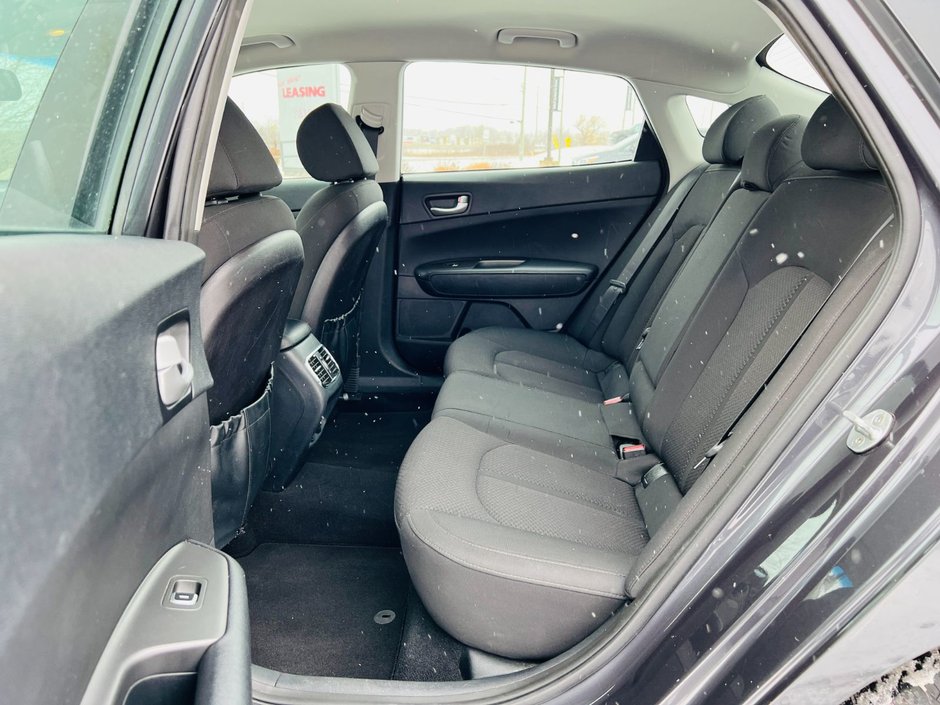 Kia Optima LX ECO Turbo 2016-27