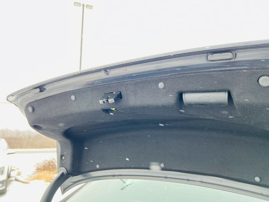 Kia Optima LX ECO Turbo 2016-31