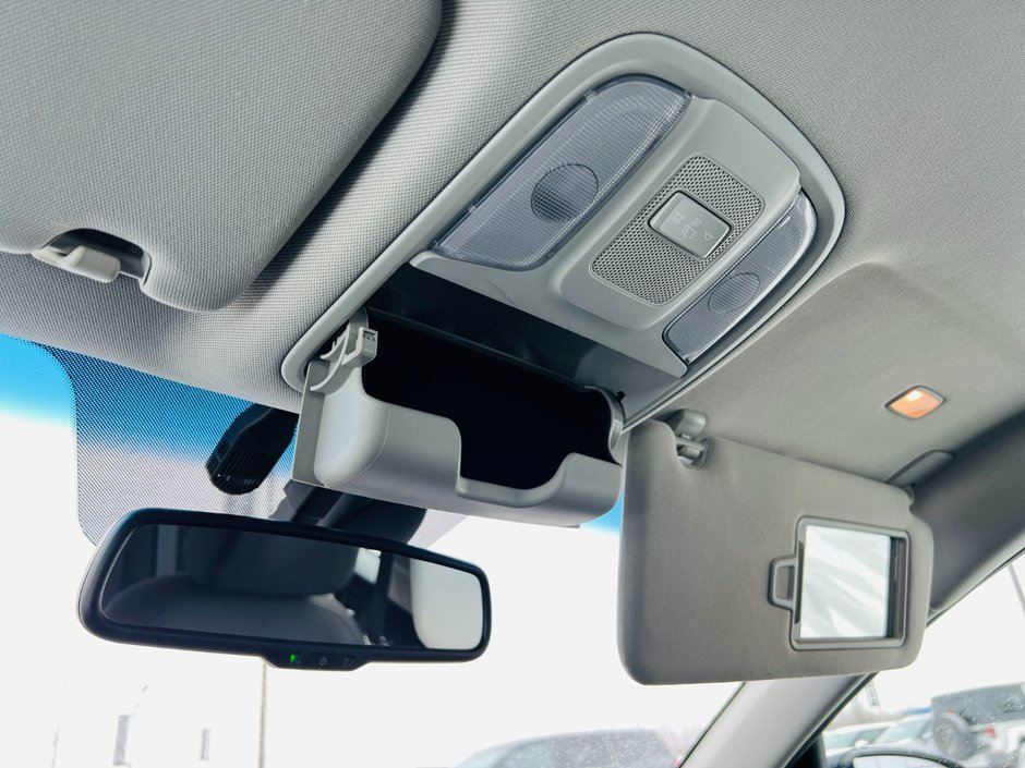 Kia Optima LX ECO Turbo 2016-26