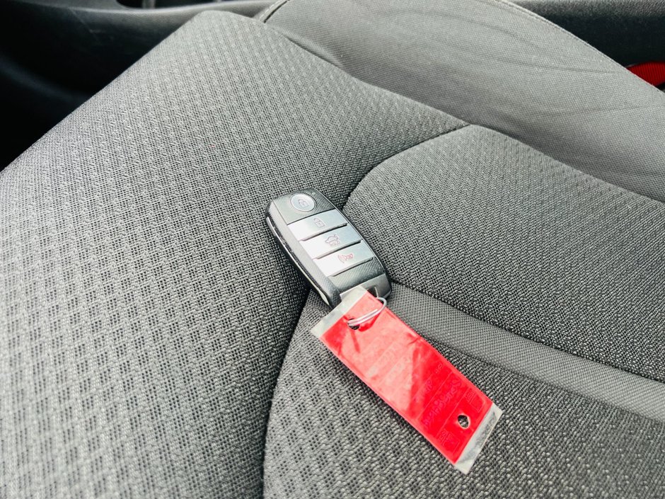 Kia Optima LX ECO Turbo 2016-8