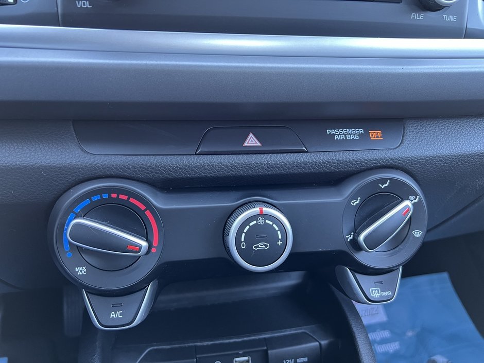 2018 Kia Rio 5-door LX+ AT-16