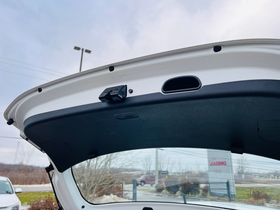 2021 Kia Rio 5-door LX+-33