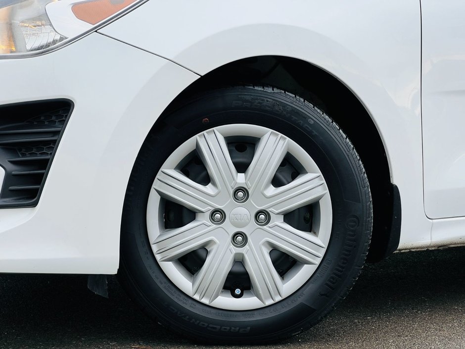 2021 Kia Rio 5-door LX+-4