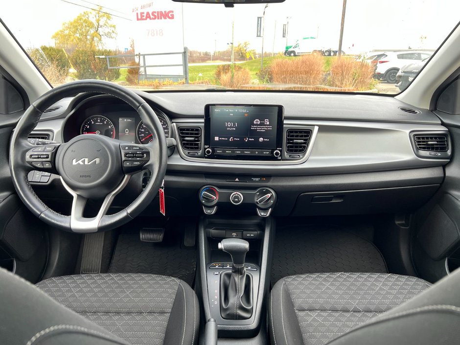 2023 Kia Rio LX Premium IVT-10