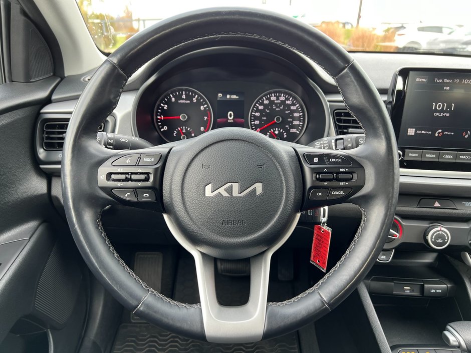 2023 Kia Rio LX Premium IVT-13