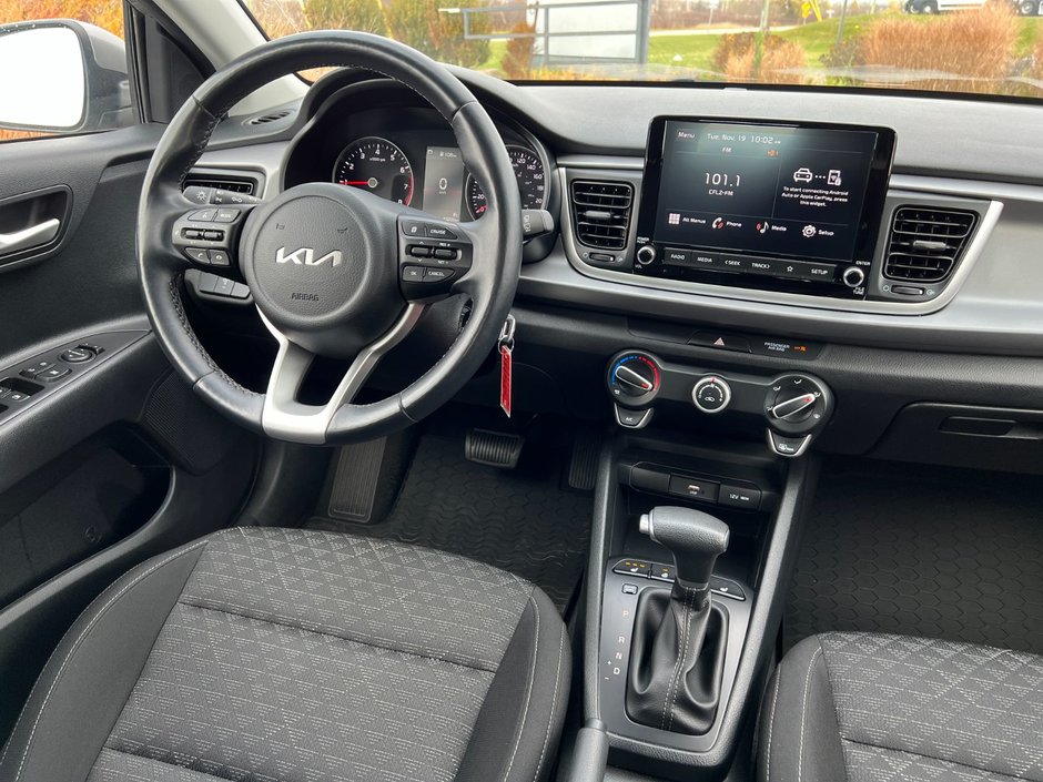 2023 Kia Rio LX Premium IVT-21