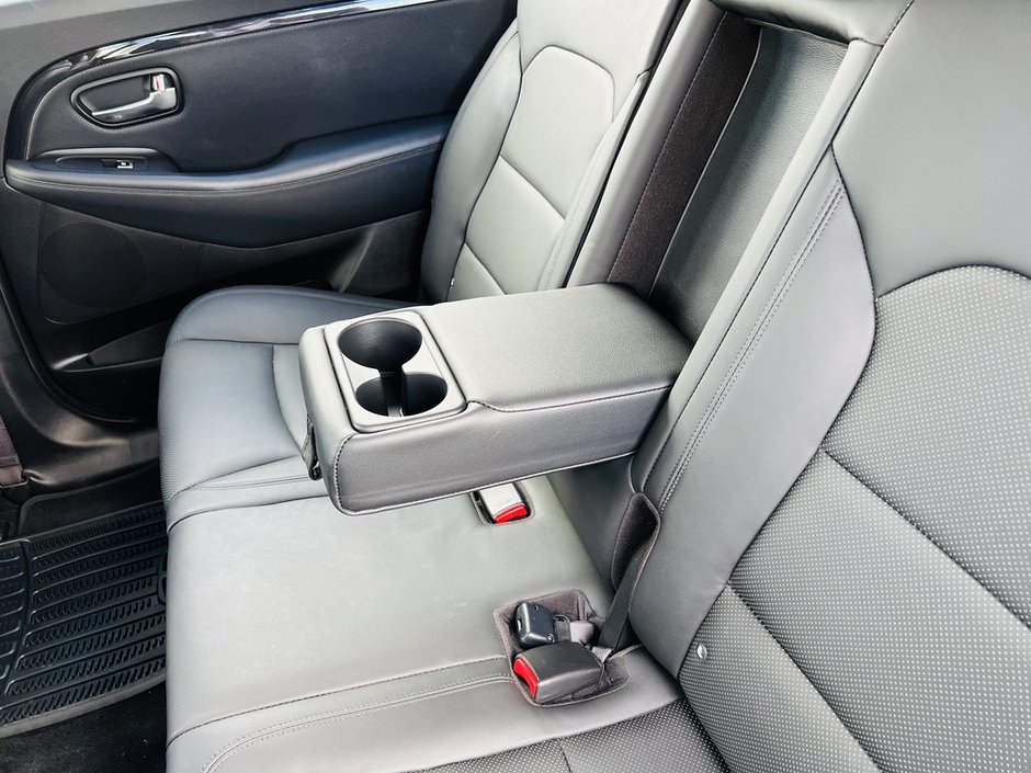 2016 Kia Rondo EX-32