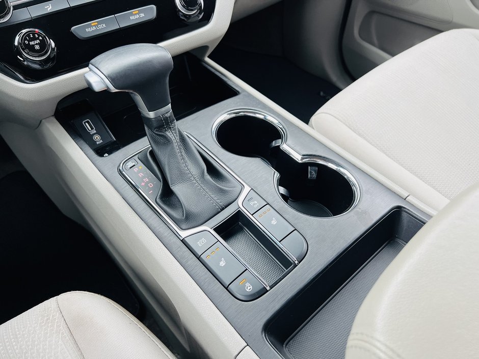 2020 Kia Sedona LX+ 3.3L-27