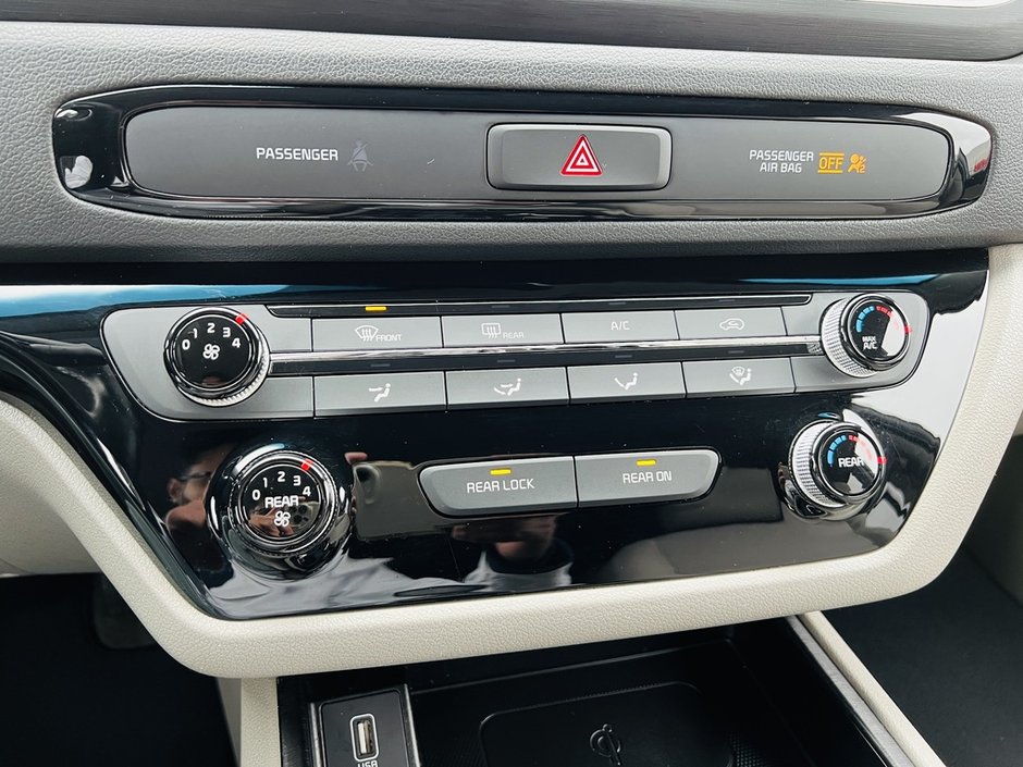 2020 Kia Sedona LX+ 3.3L-26