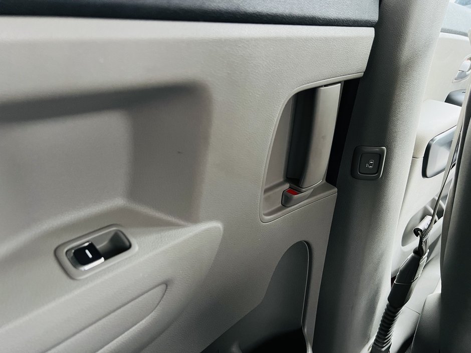 2020 Kia Sedona LX+ 3.3L-32