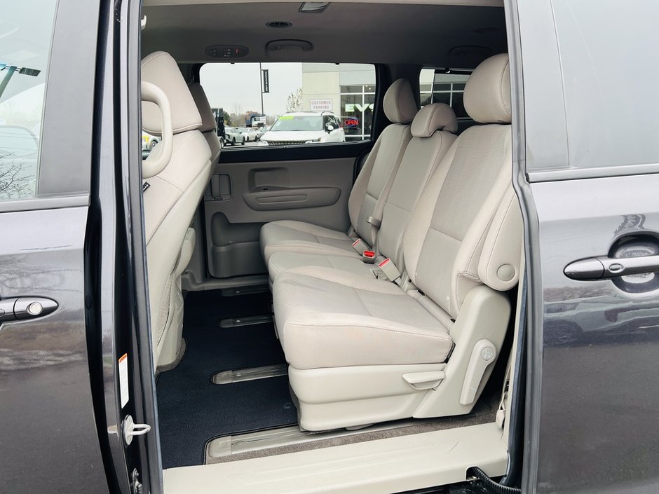2020 Kia Sedona LX+ 3.3L-34