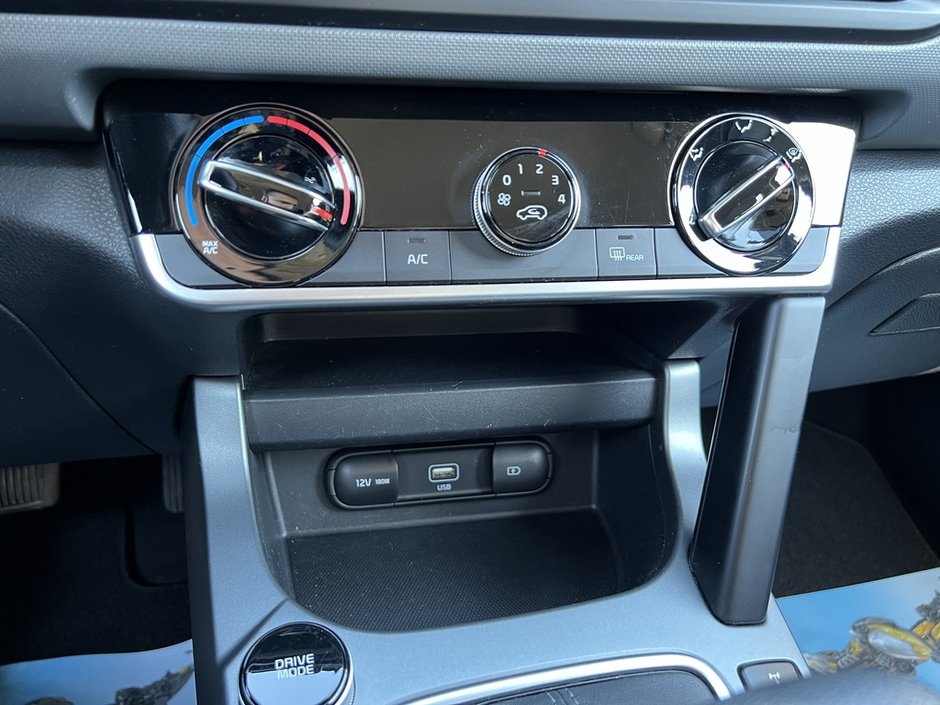 Kia Seltos LX AWD 2021-34