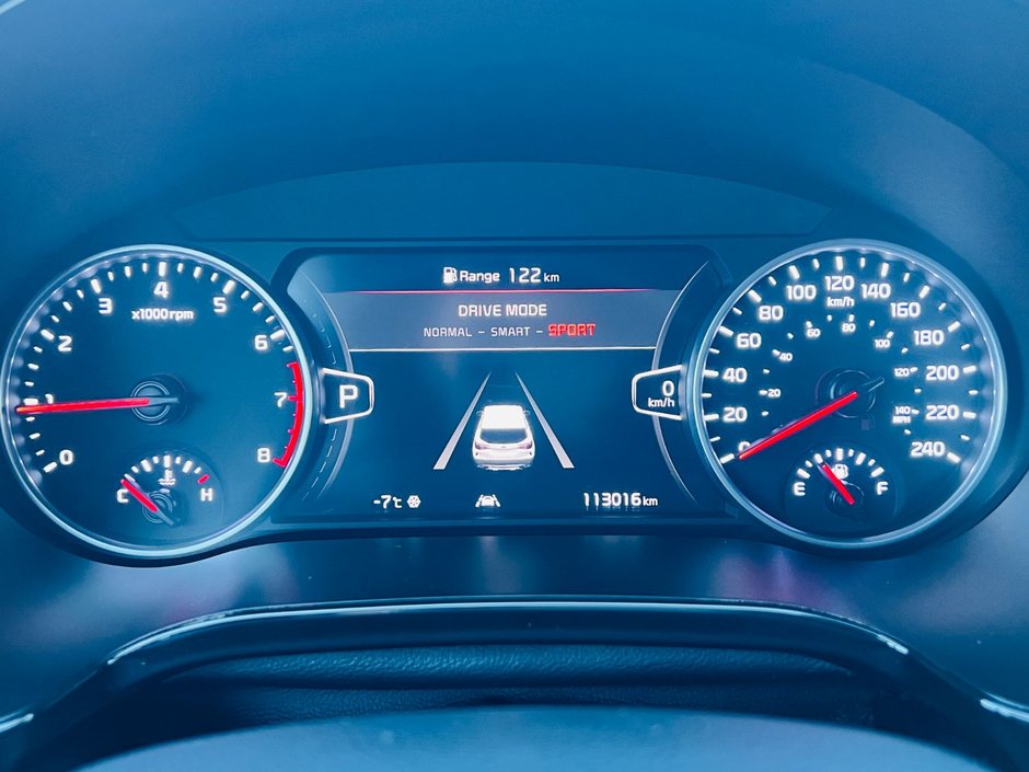 Kia Seltos SX Turbo AWD 2021-19