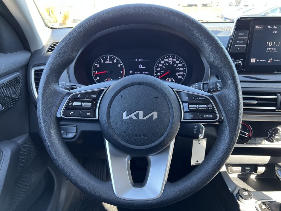 2022 Kia Seltos LX-13