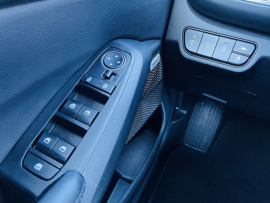 2022 Kia Seltos SX Turbo AWD-12