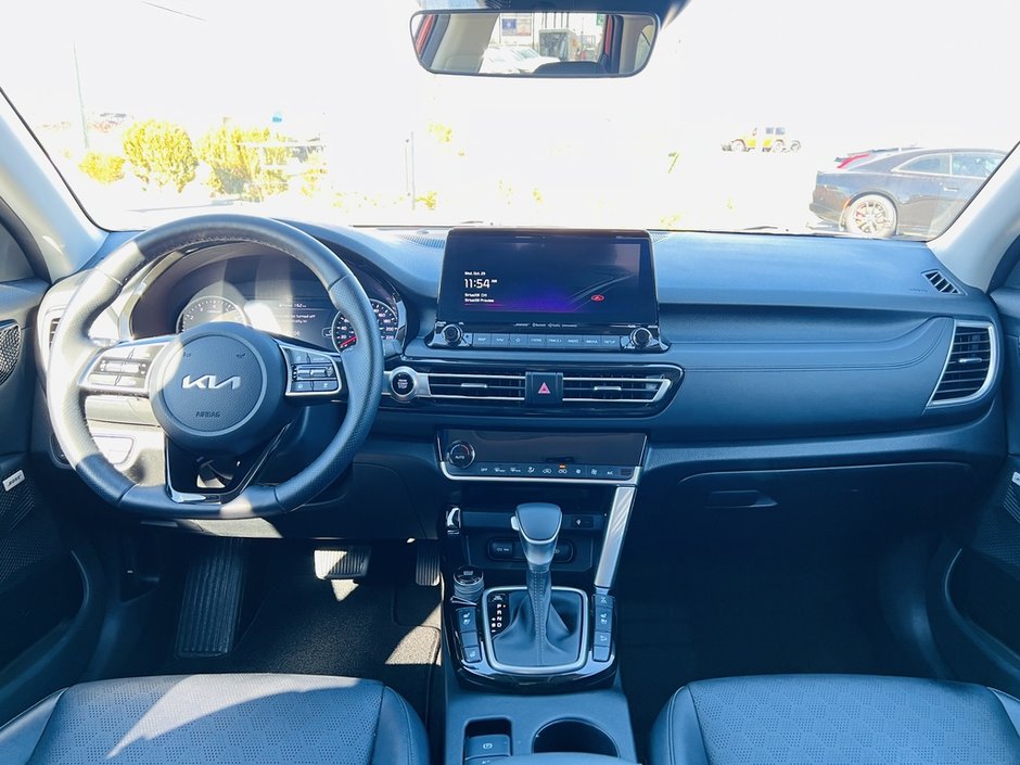 2022 Kia Seltos SX Turbo AWD-10