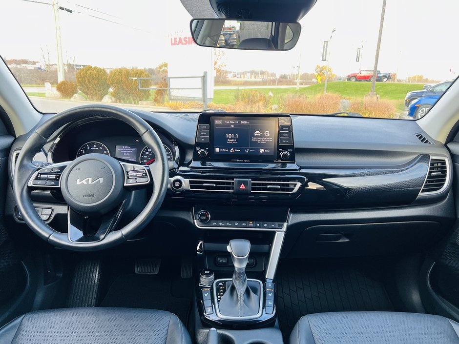 2022 Kia Seltos EX AWD-9