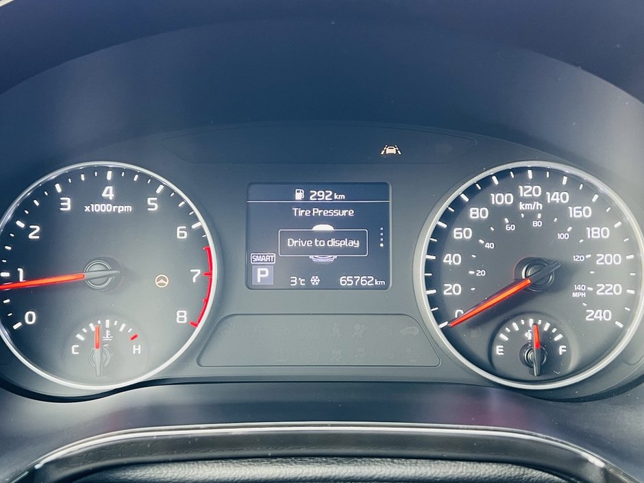 2022 Kia Seltos EX AWD-22