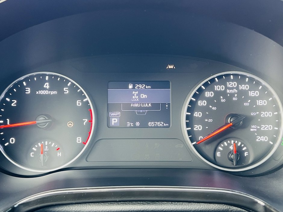 2022 Kia Seltos EX AWD-25