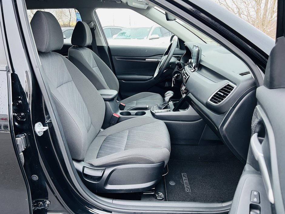 2022 Kia Seltos LX AWD-8