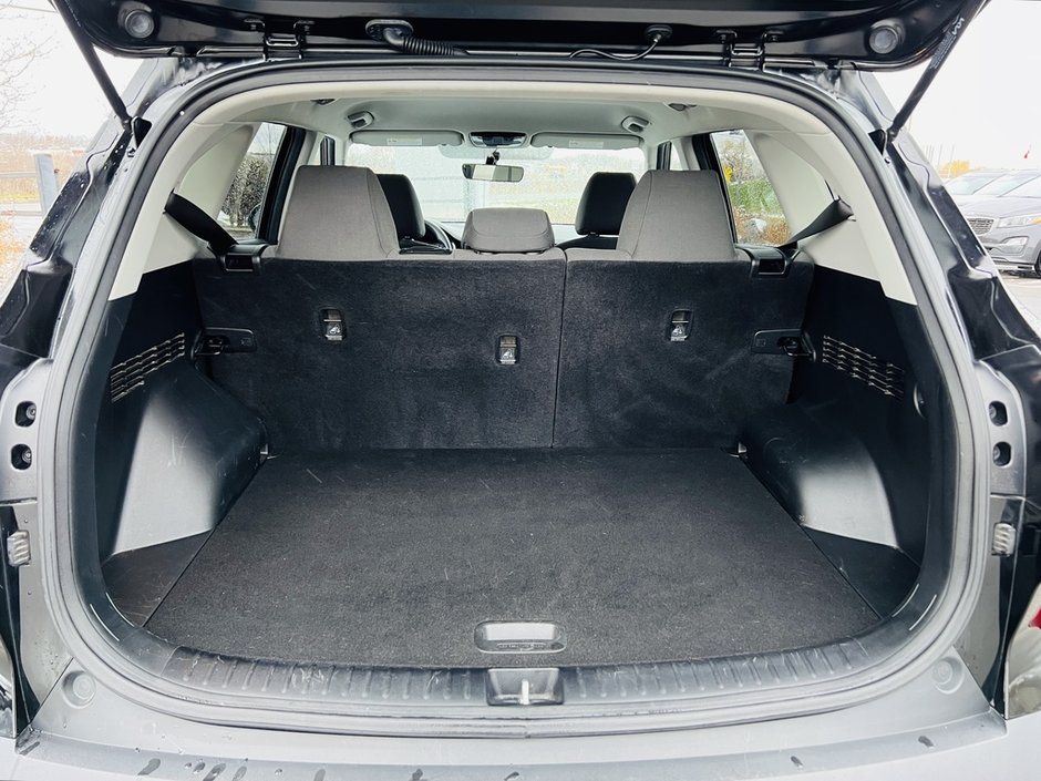 2022 Kia Seltos LX AWD-41