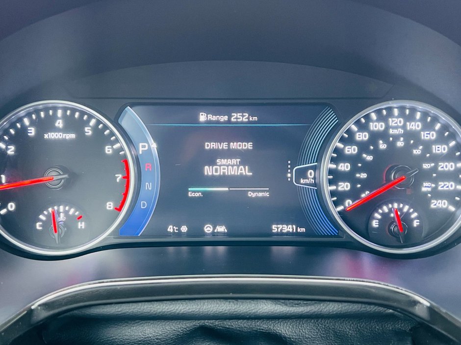 Kia Seltos SX Turbo 2022-18