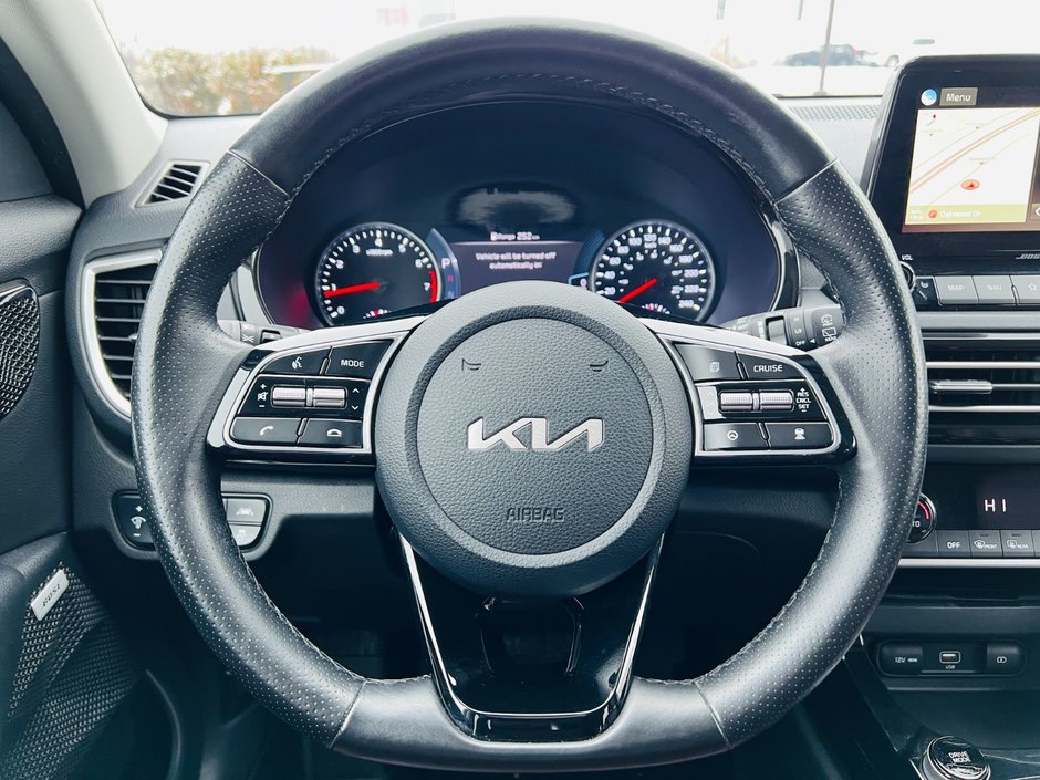 Kia Seltos SX Turbo 2022-12