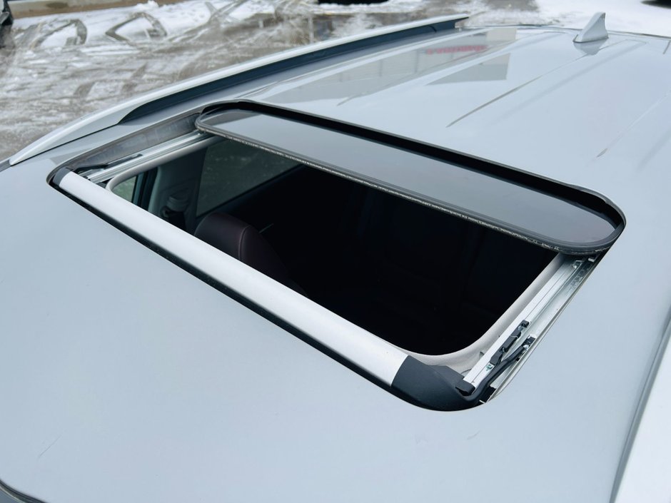 Kia Seltos SX Turbo 2022-34