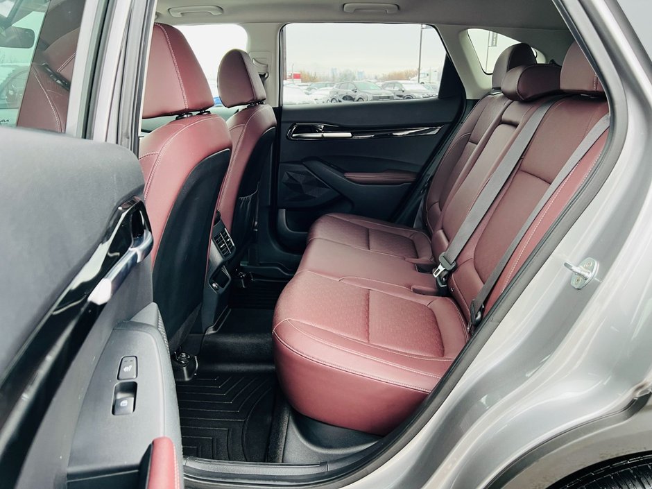 Kia Seltos SX Turbo 2022-35