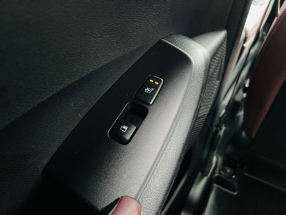 Kia Seltos SX Turbo 2022-36