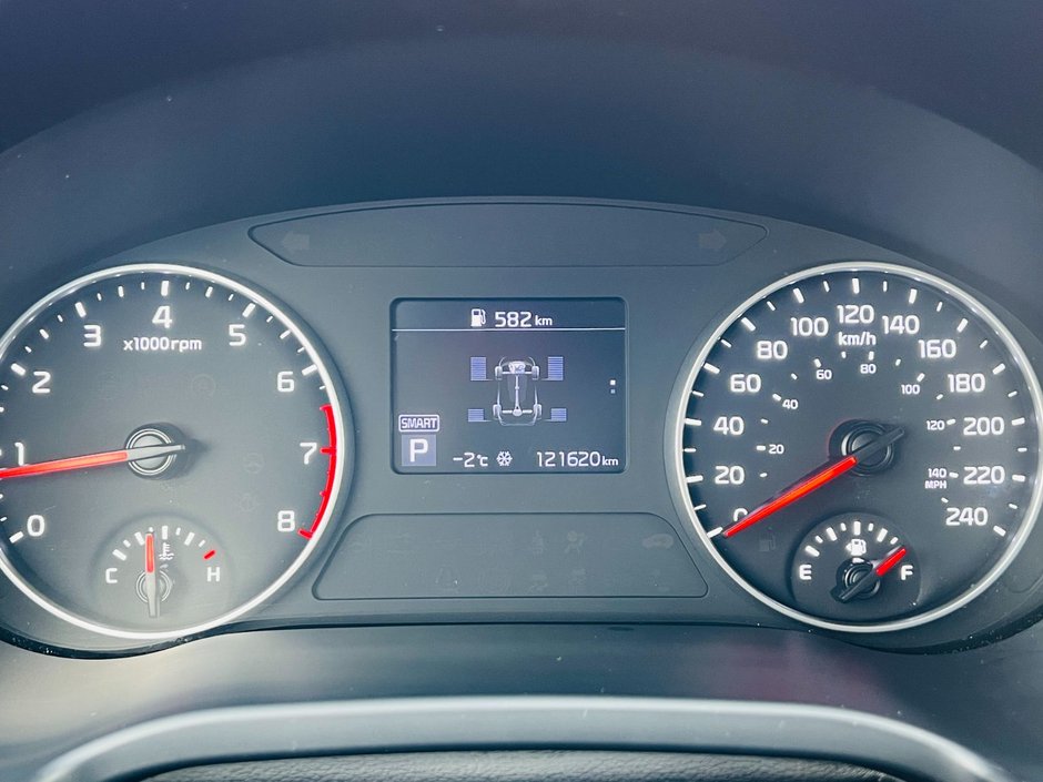 Kia Seltos LX AWD 2022-21