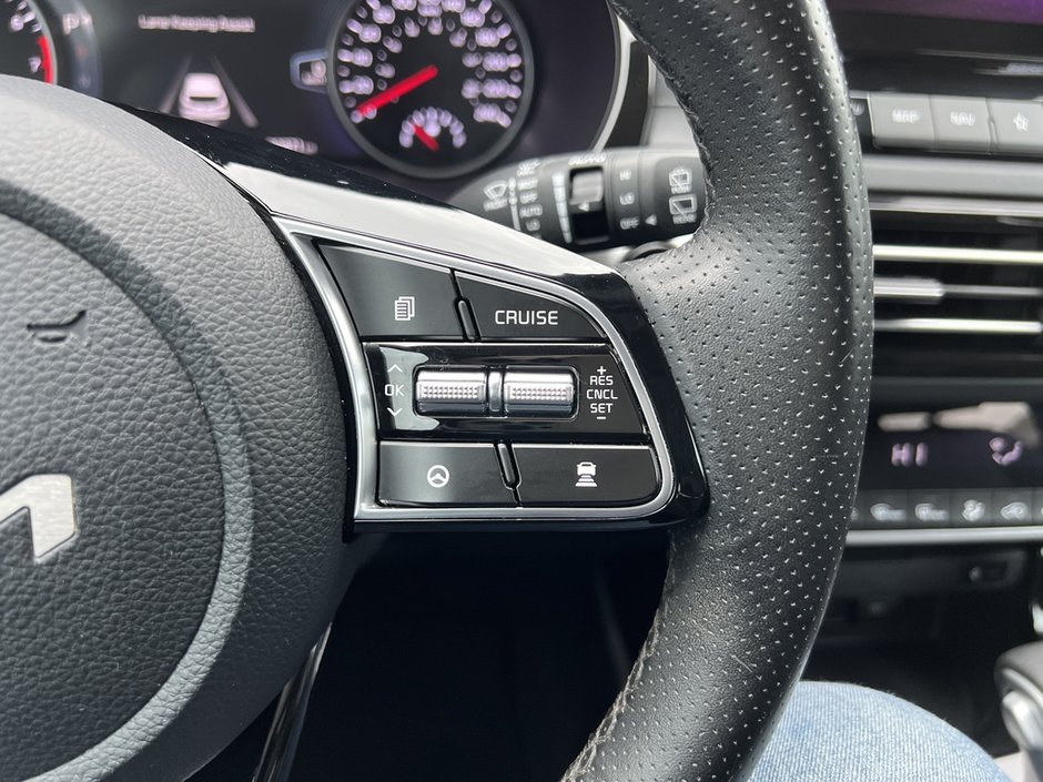 2023 Kia Seltos SX Turbo-23