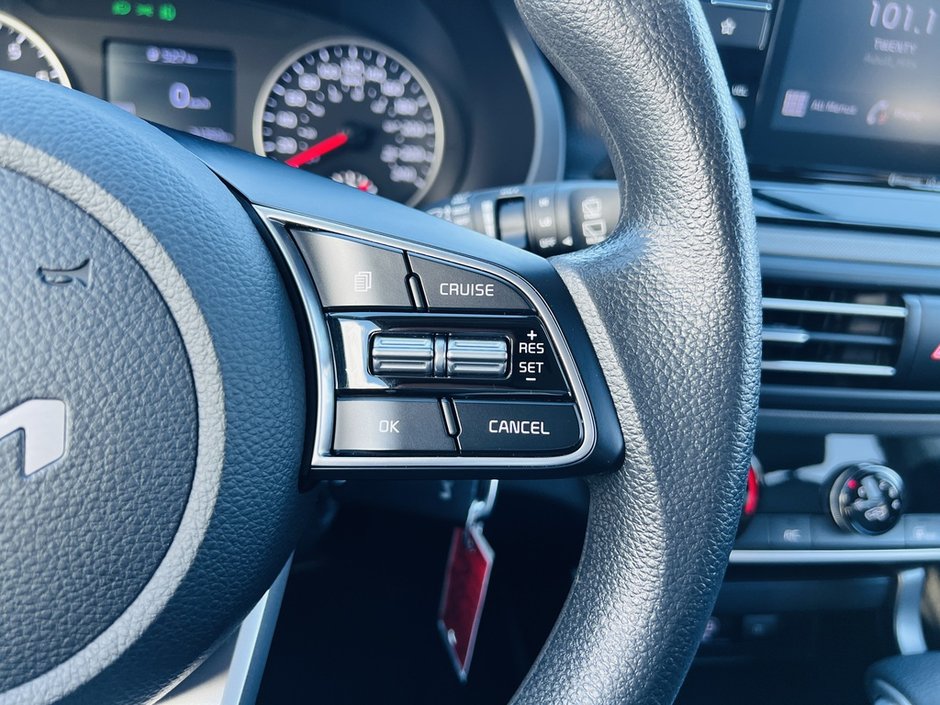 2023 Kia Seltos LX AWD-25