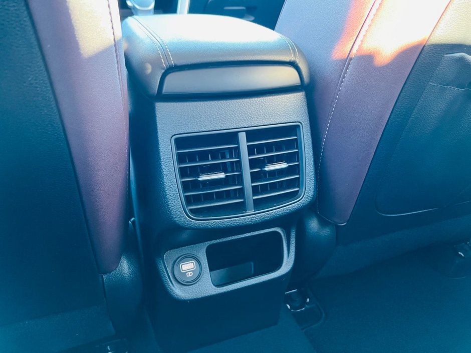 Kia Seltos SX Turbo 2023-63