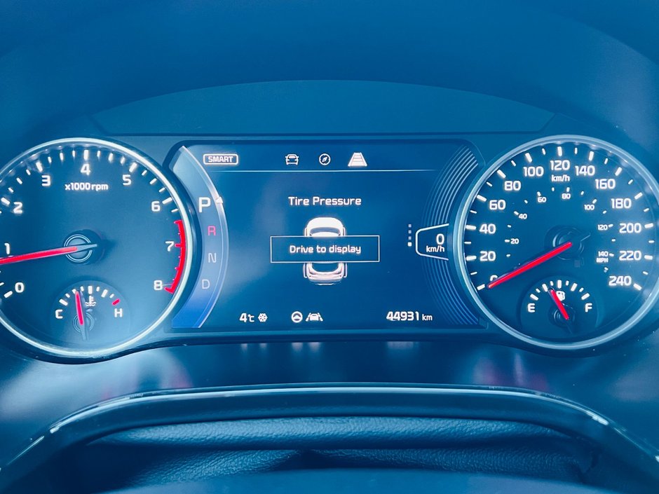 Kia Seltos SX Turbo 2023-21