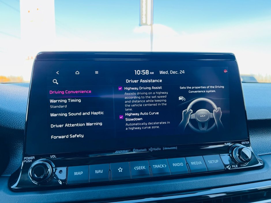 Kia Seltos SX Turbo 2023-38