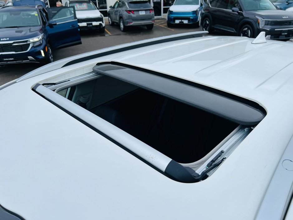 2024 Kia Seltos EX Premium AWD-61