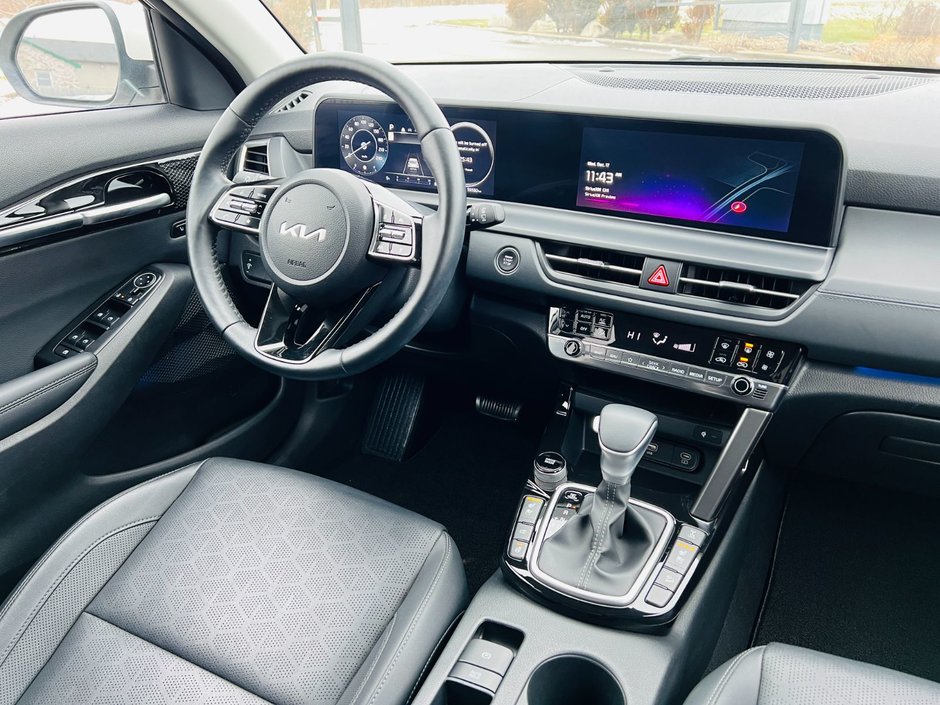 2024 Kia Seltos EX Premium AWD-12