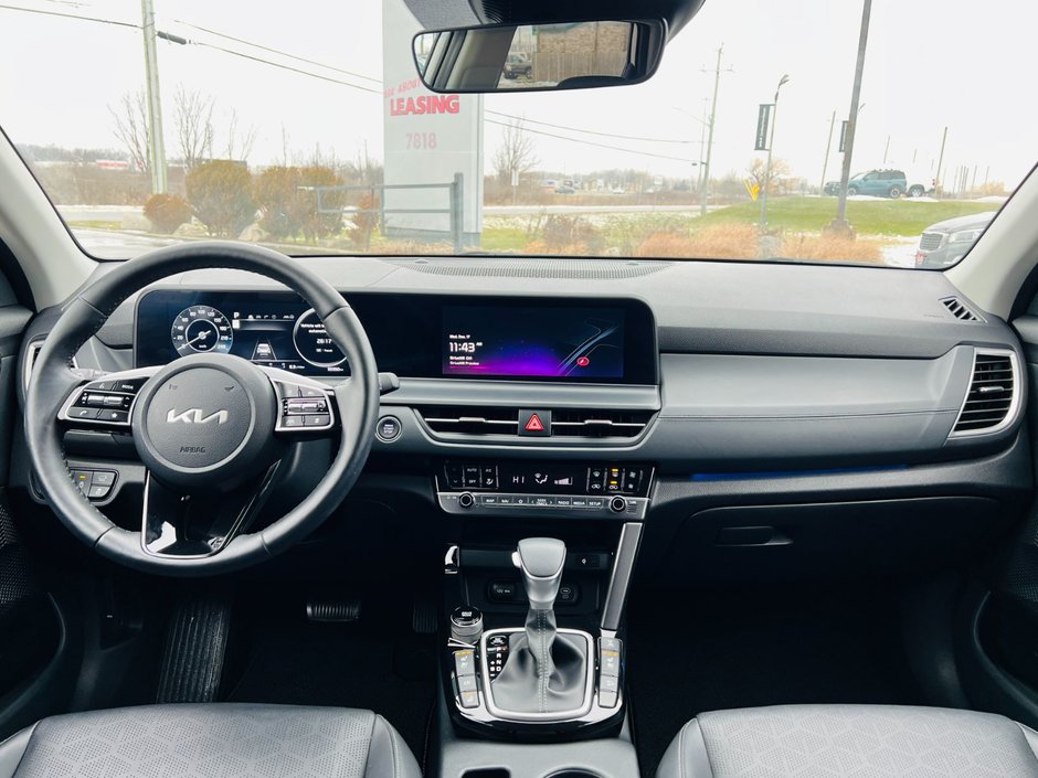 2024 Kia Seltos EX Premium AWD-11