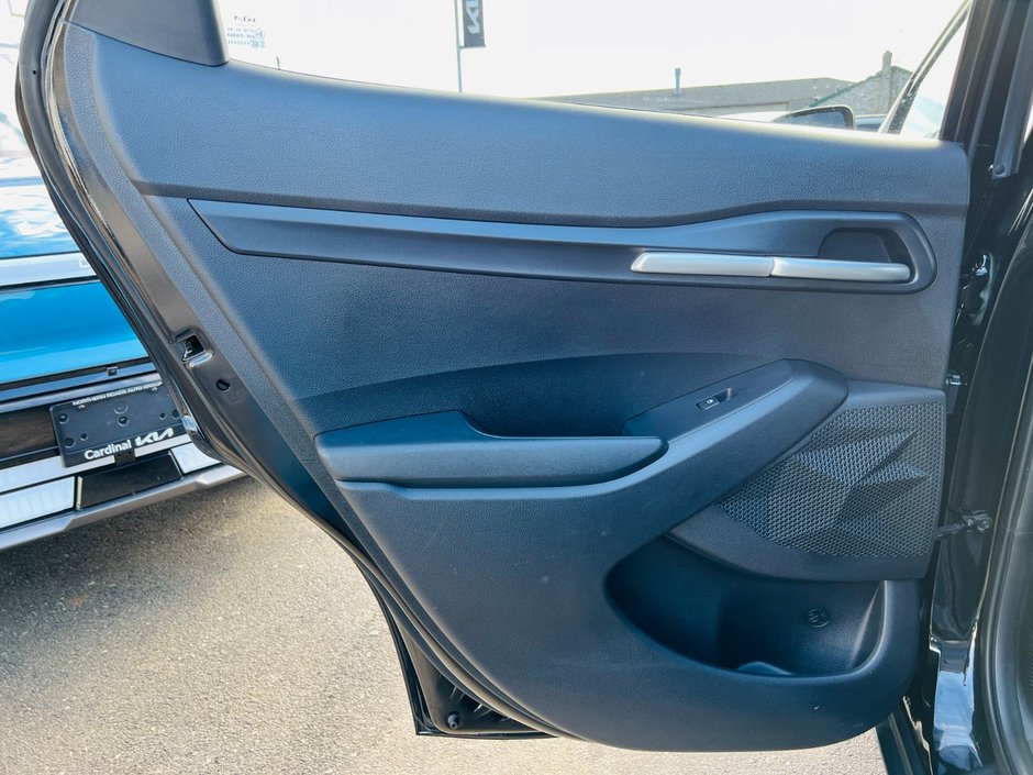 2024 Kia Seltos LX AWD-40