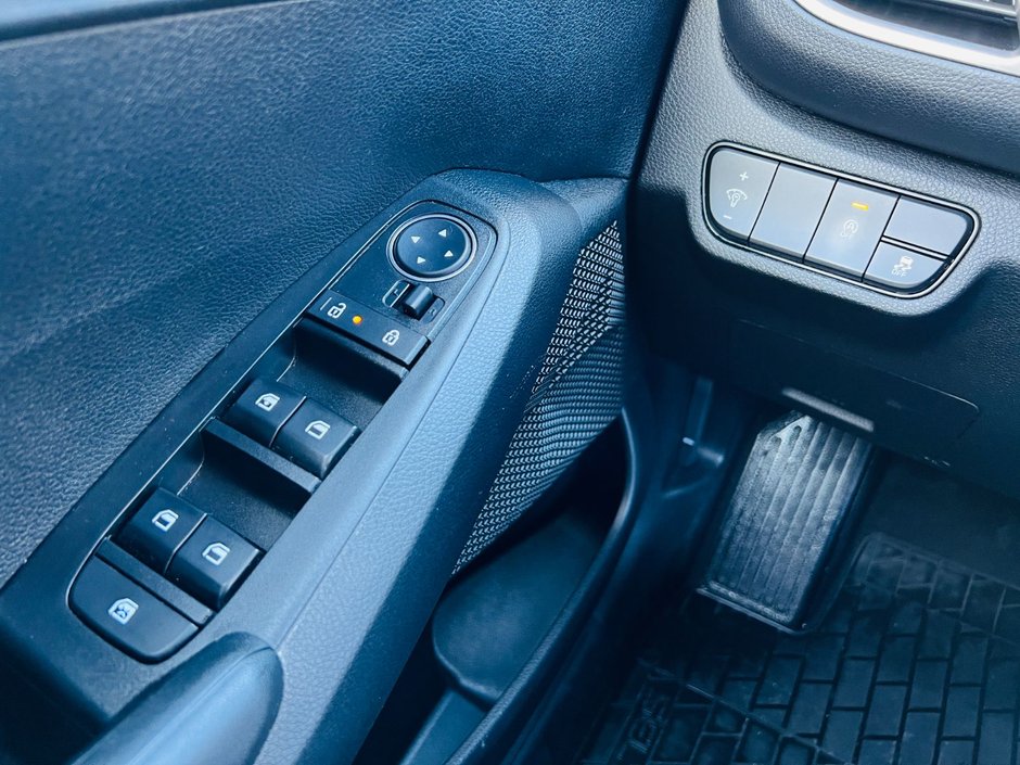 2024 Kia Seltos LX AWD-12