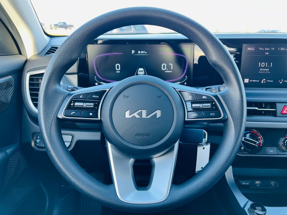 2024 Kia Seltos LX AWD-13