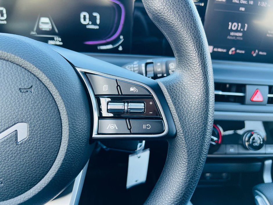 2024 Kia Seltos LX AWD-27